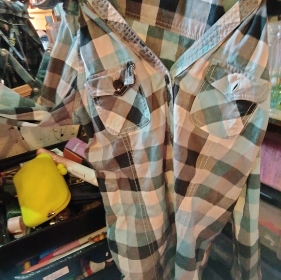 Long sleeve button up bling  shirt - Picture 2 of 3